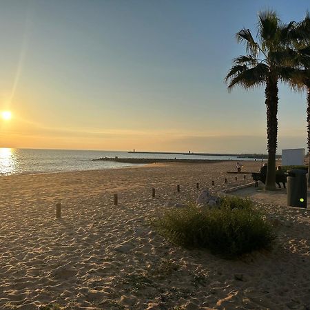 Quarteira Home Beach Ferias Tranquilas A 1Km Da Praia Totalmente Renovado Kültér fotó
