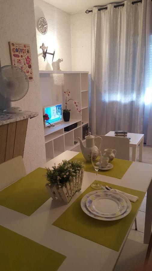Quarteira Home Beach Ferias Tranquilas A 1Km Da Praia Totalmente Renovado Kültér fotó